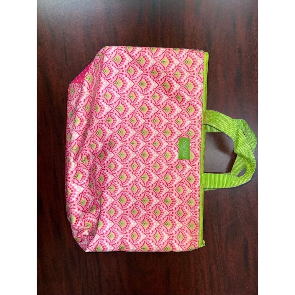 Thirty-One Thermal Insulated Pink and Green Lunch Bag